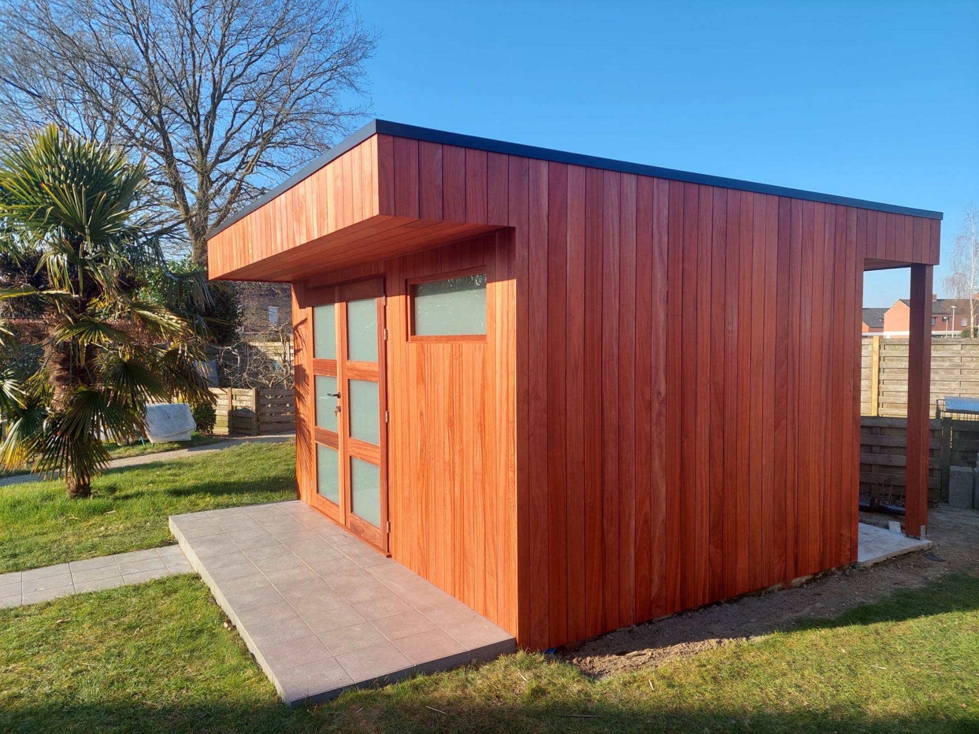 Klassiek tuinhuis van Lauwers