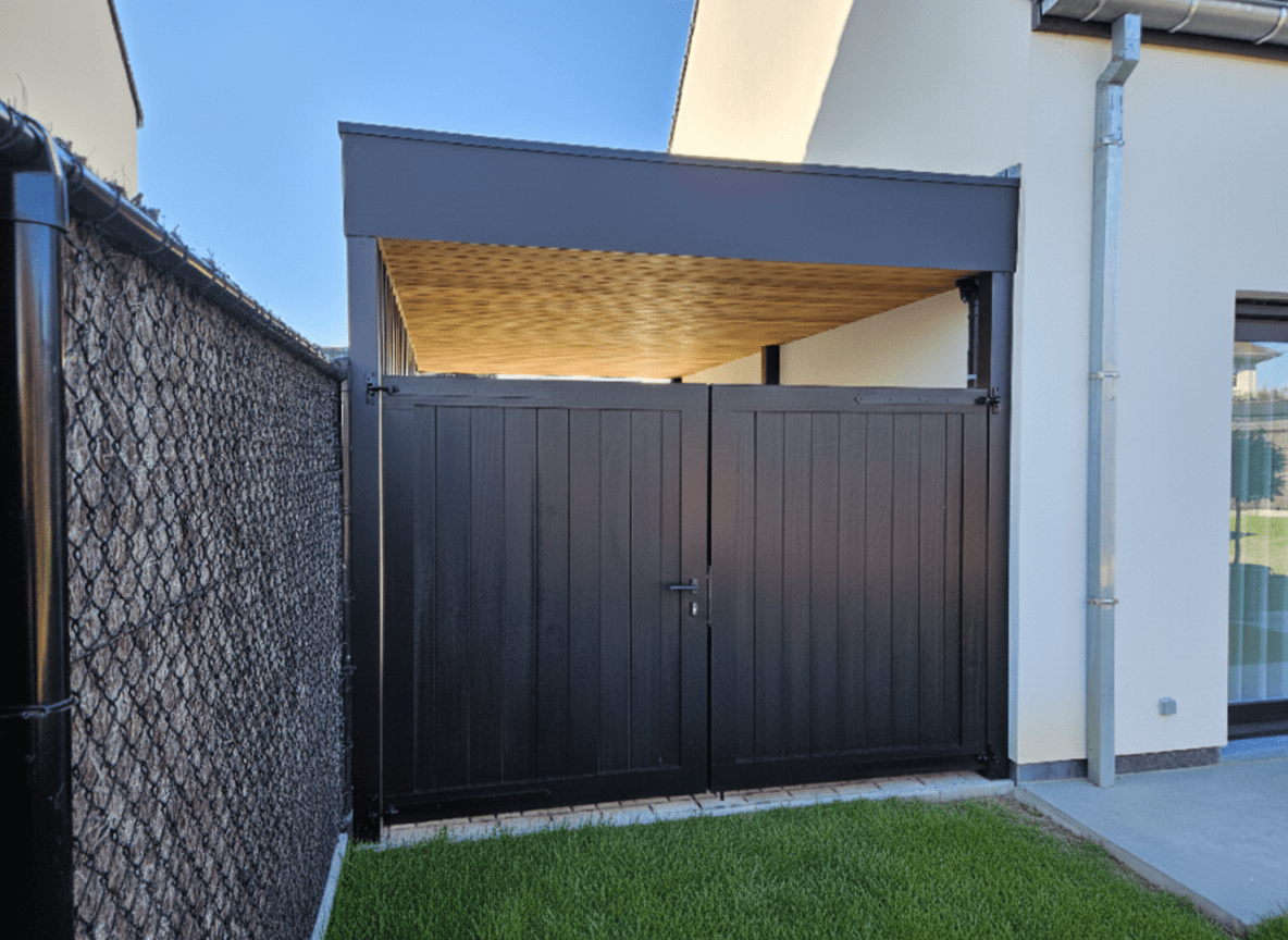 poort thermowood den zwart