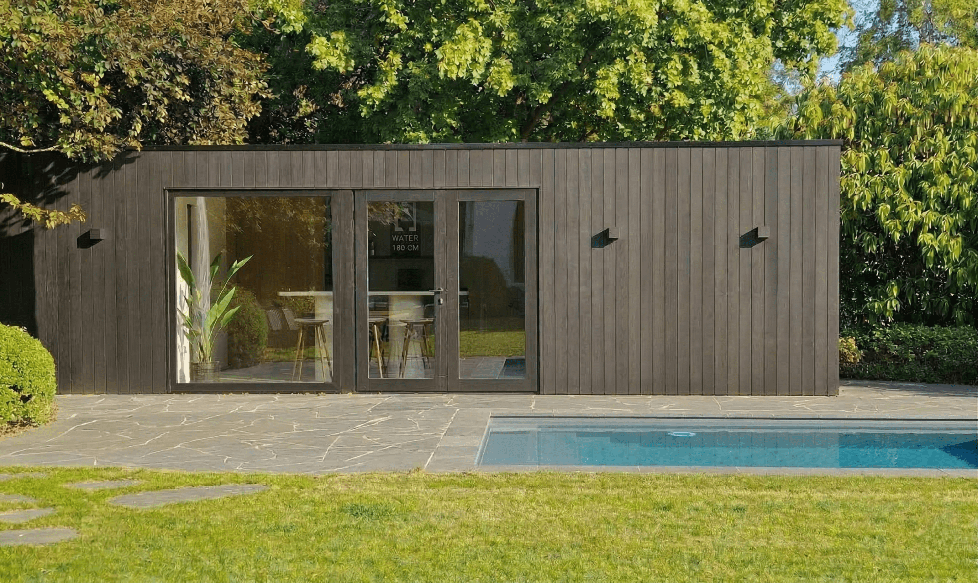 tuinkamer thermo wood ayous zwart